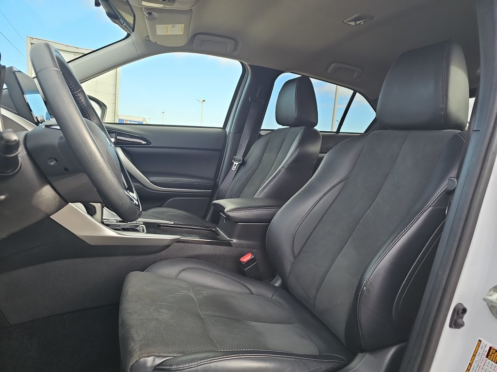 Used 2025 Mitsubishi Eclipse Cross AWD image 15