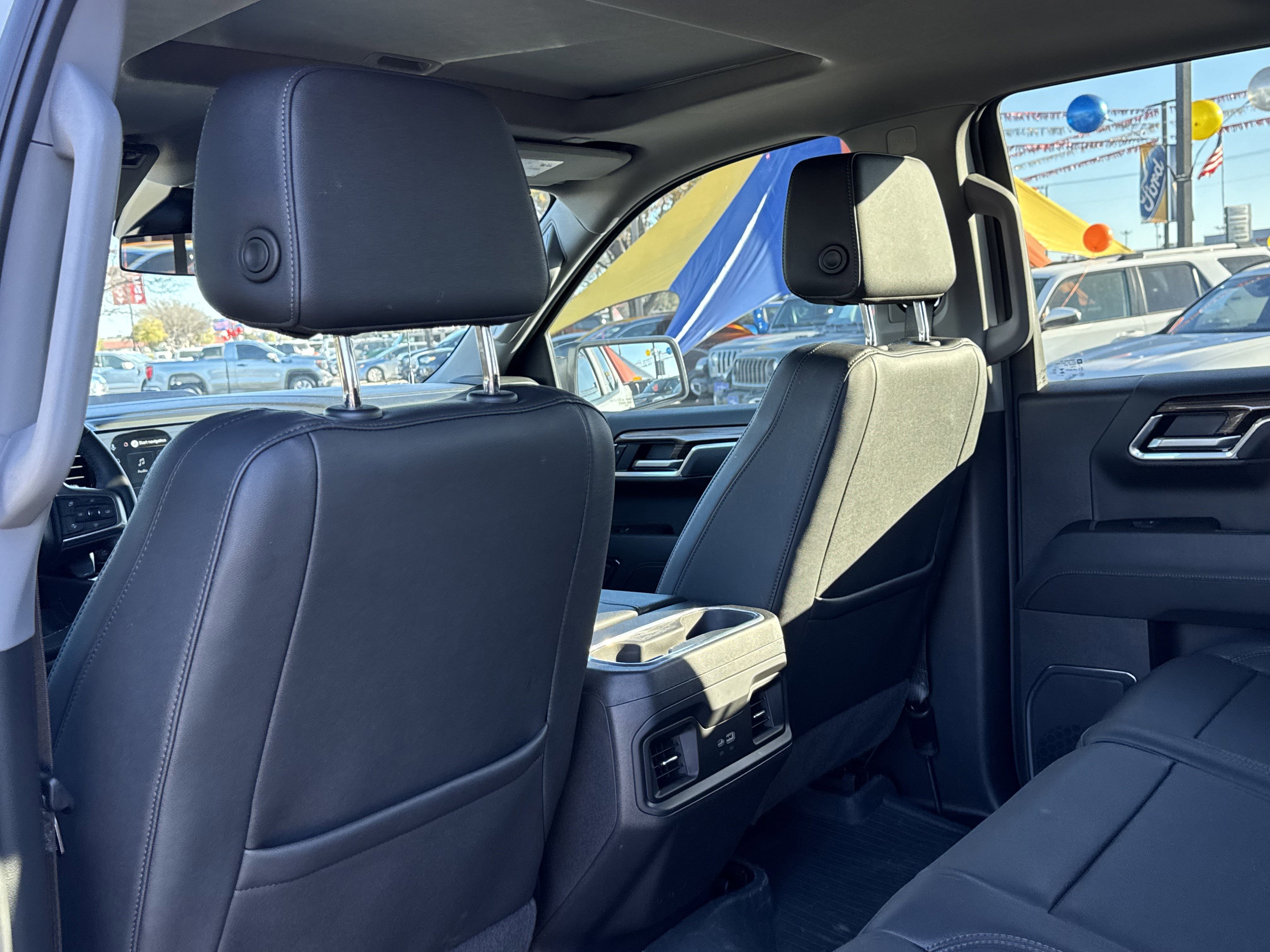 Used 2025 Chevrolet Silverado 1500 LT Trail Boss w/ Convenience Package II image 15