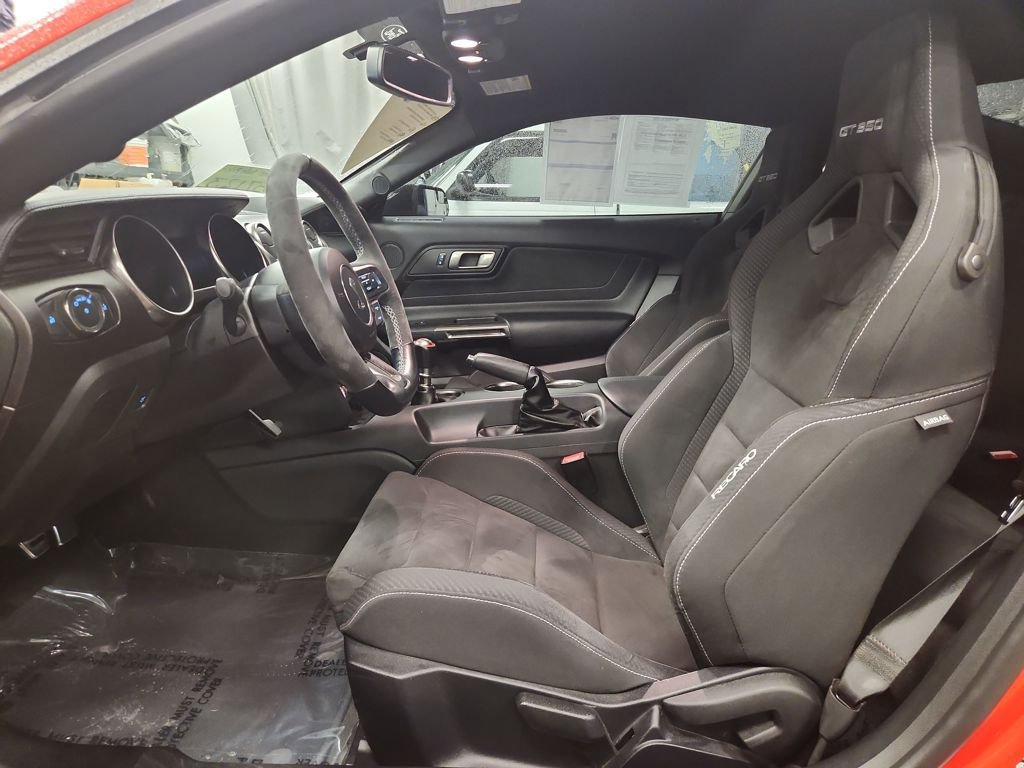 Certified 2018 Ford Mustang Shelby GT350 w/ Electronics Package image 5