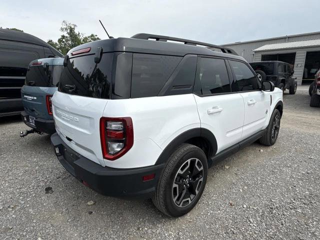 Certified 2024 Ford Bronco Sport Outer Banks w/ Tech Package AWD/4WD image 3