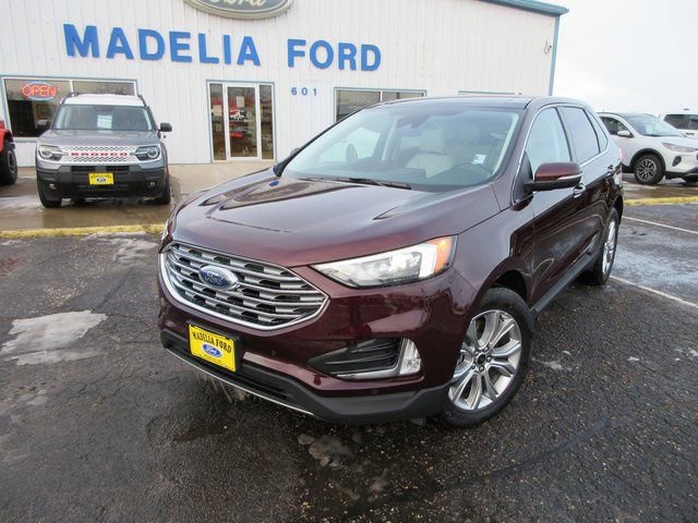 Certified 2024 Ford Edge Titanium AWD/4WD image 4