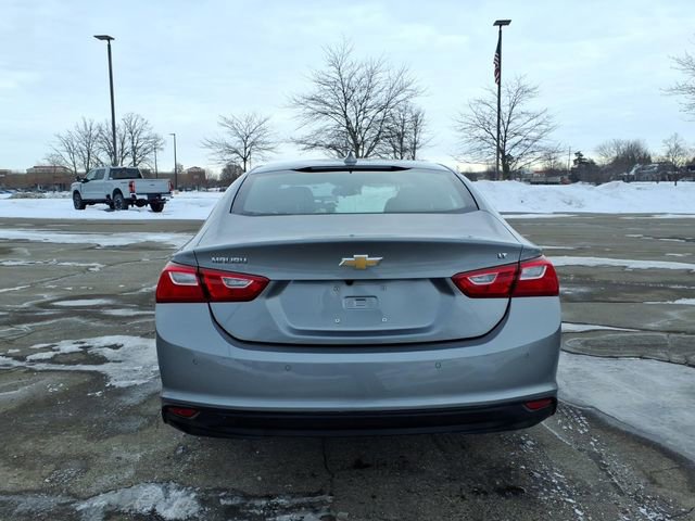 Used 2024 Chevrolet Malibu LT image 3