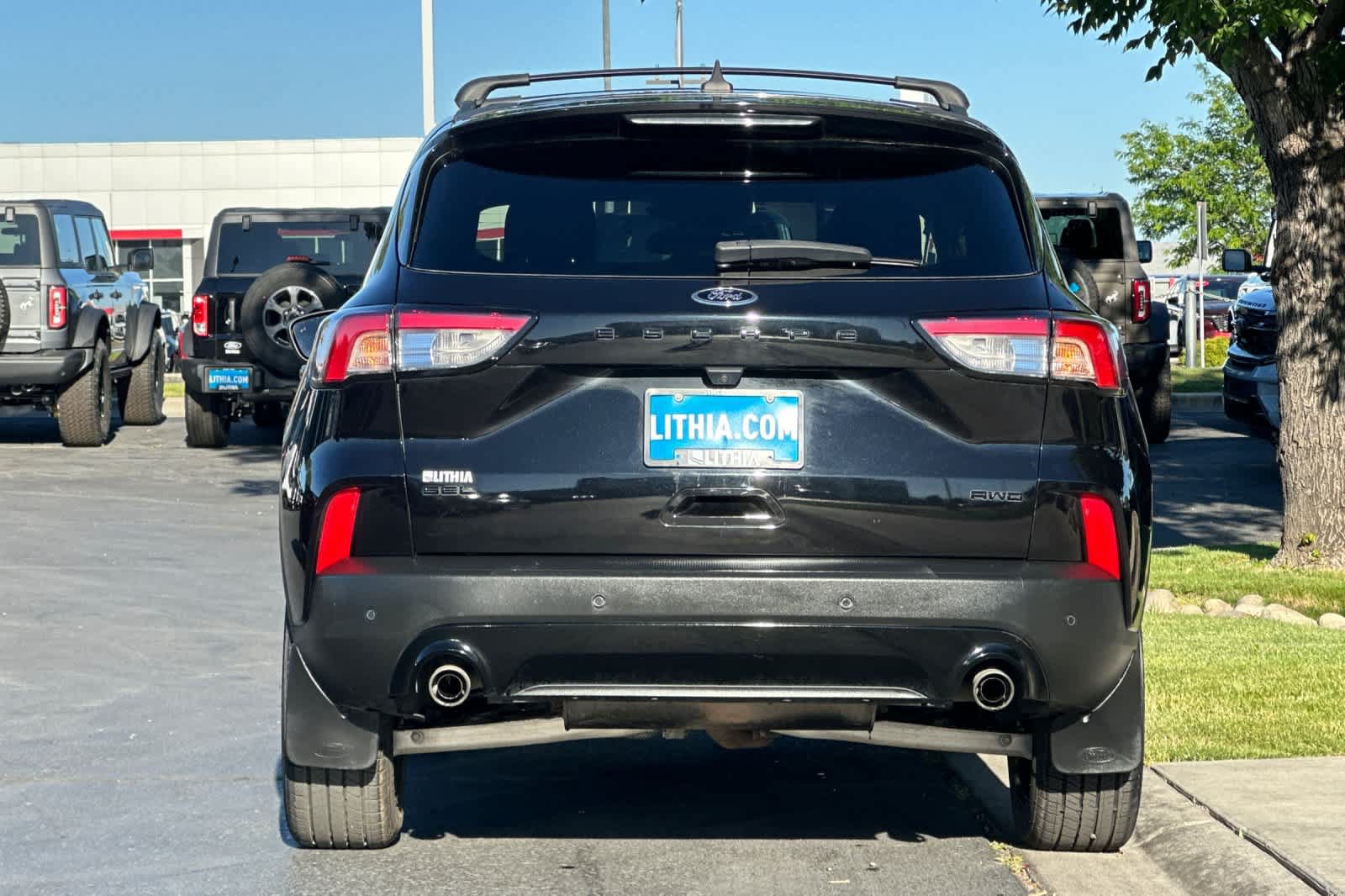 Certified 2022 Ford Escape SEL w/ SEL Stealth AWD Package image 7