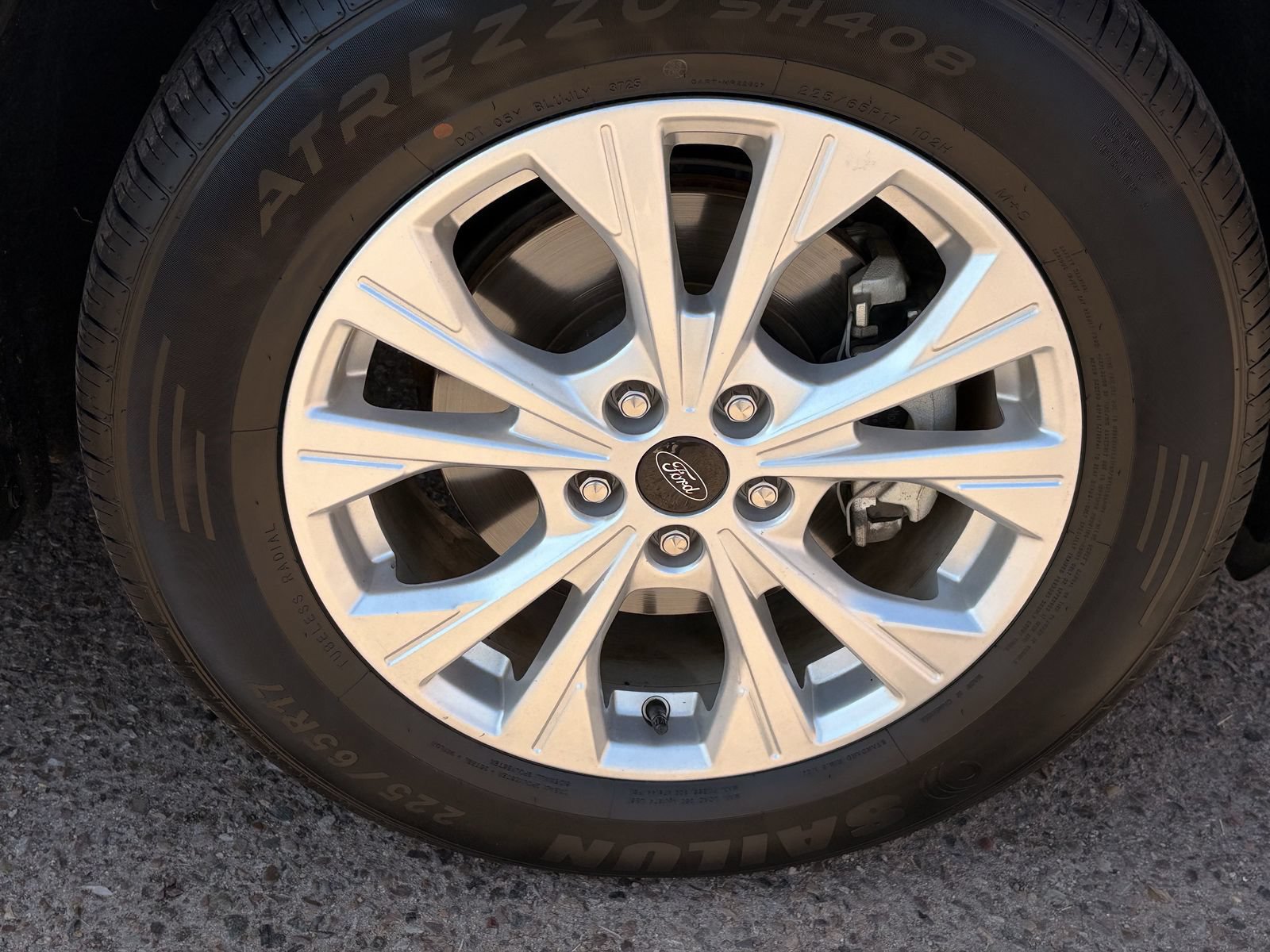 Certified 2025 Ford Escape Active AWD/4WD image 11