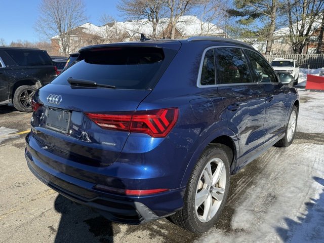 Used 2023 Audi Q3 2.0T Premium image 8