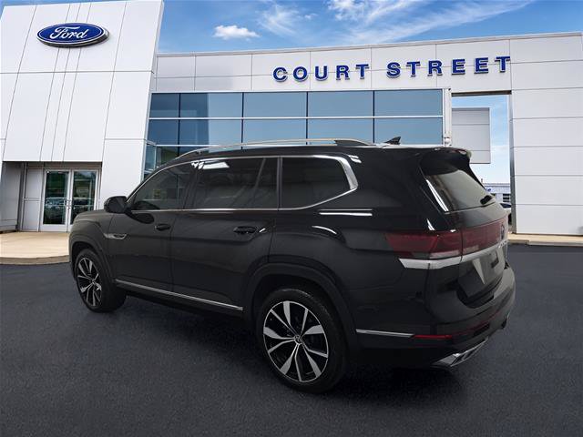Used 2024 Volkswagen Atlas SEL Premium R-Line AWD/4WD image 3