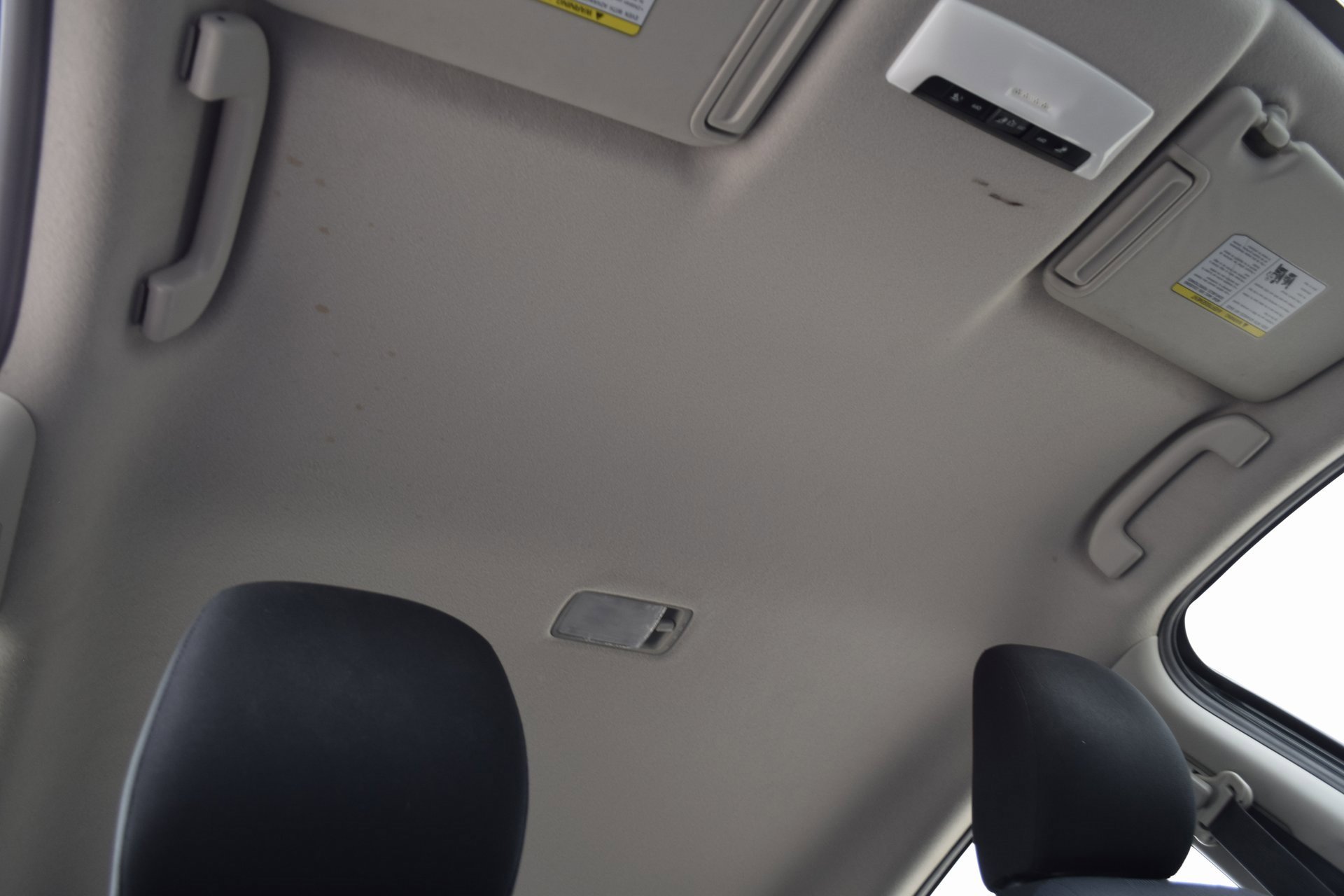 Used 2023 Nissan Versa SV image 24