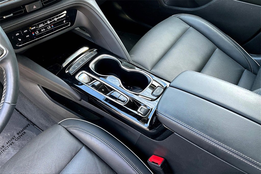 Used 2023 Buick Envision Essence image 15