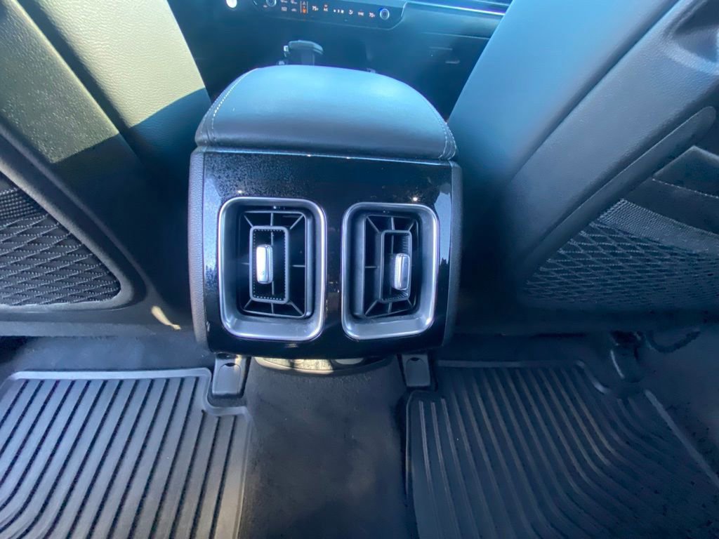 Used 2025 Kia Sorento SX Prestige image 25