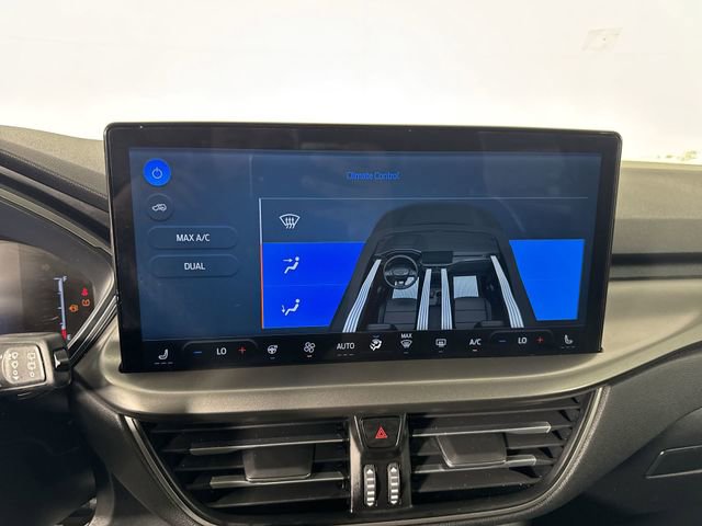 Certified 2023 Ford Escape SE FWD image 9