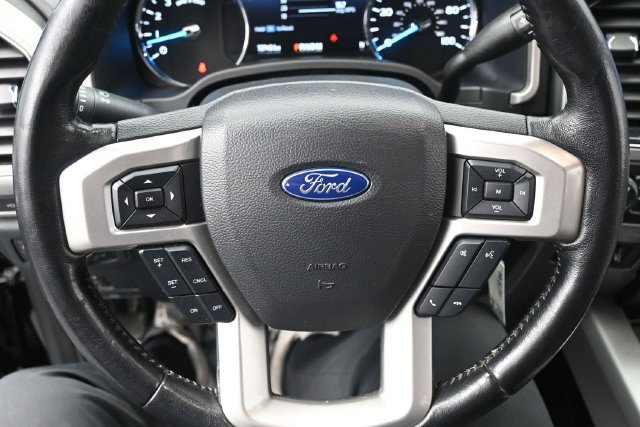 Certified 2022 Ford F350 Lariat w/ Tremor Off-Road Package AWD/4WD image 10