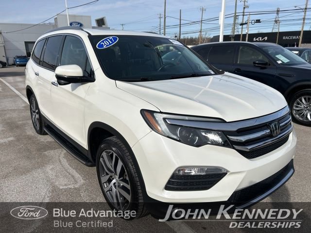 Used 2017 Honda Pilot Touring image 5