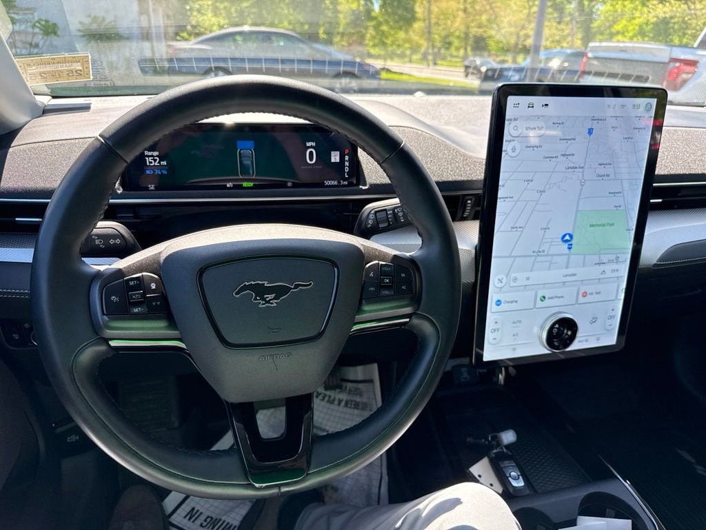 Certified 2022 Ford Mustang Mach-E Select AWD/4WD image 9