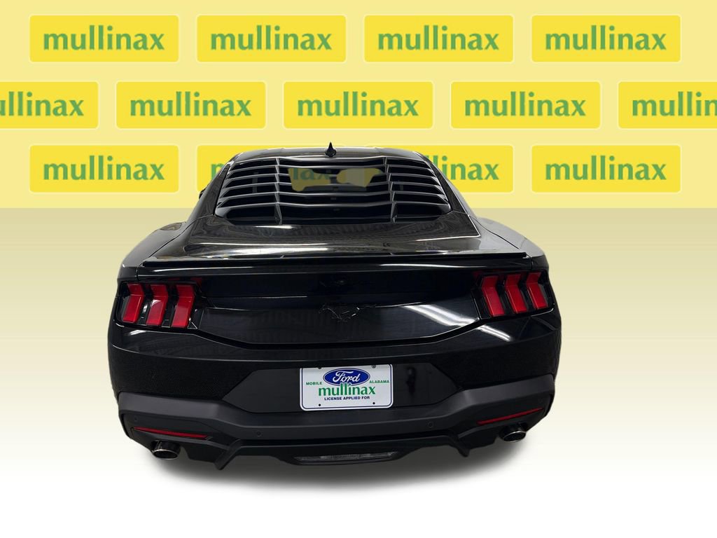Certified 2024 Ford Mustang Coupe RWD image 6
