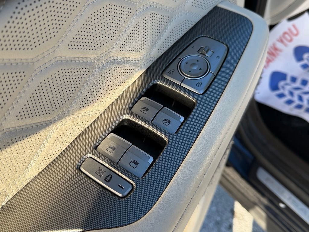 Used 2020 Hyundai Palisade Limited image 14