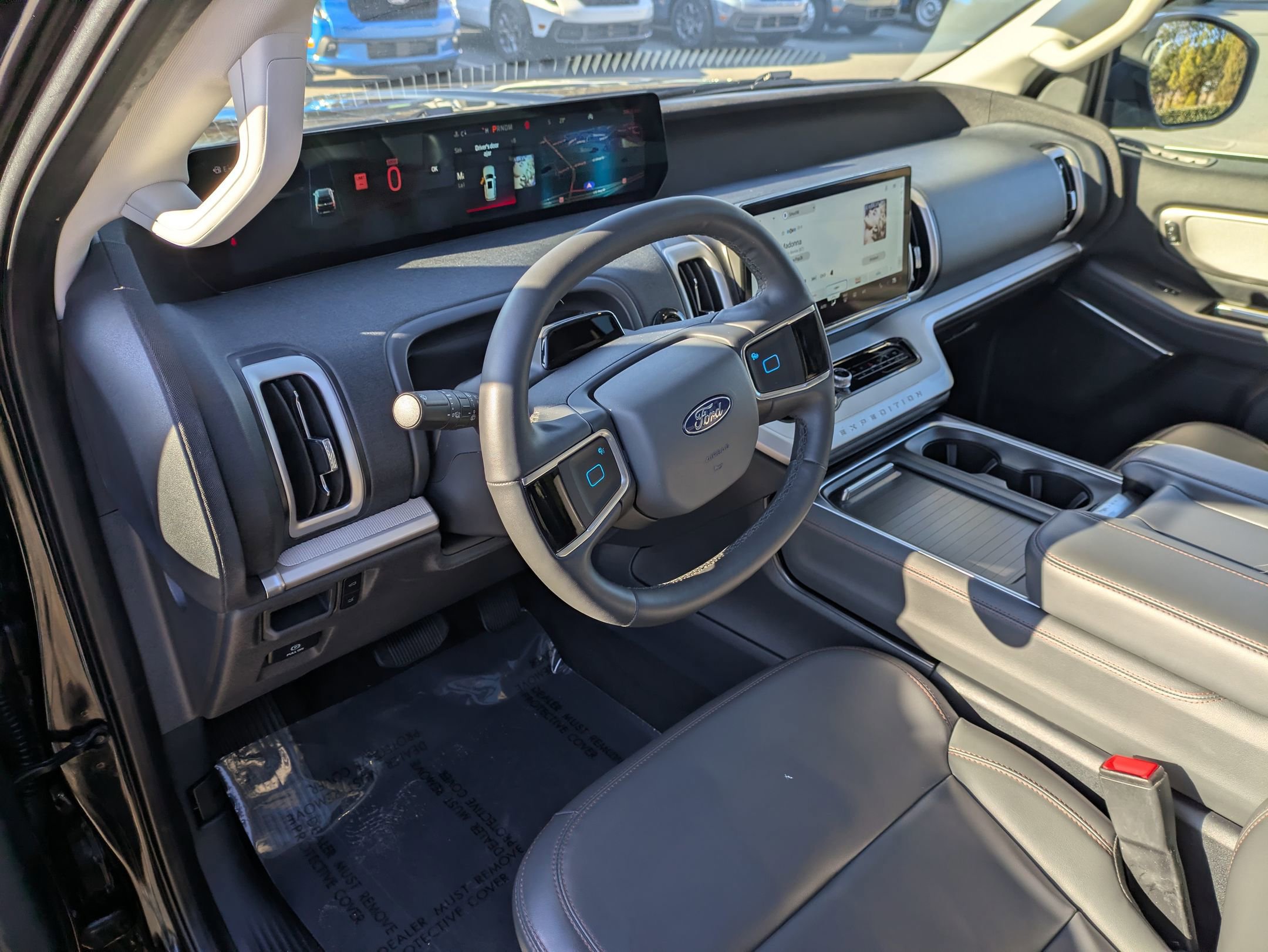 Certified 2025 Ford Expedition Active image 13