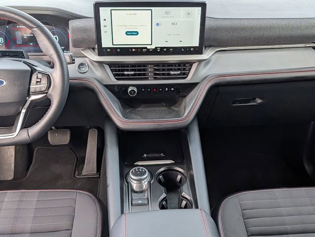Certified 2025 Ford Explorer ST-Line image 22