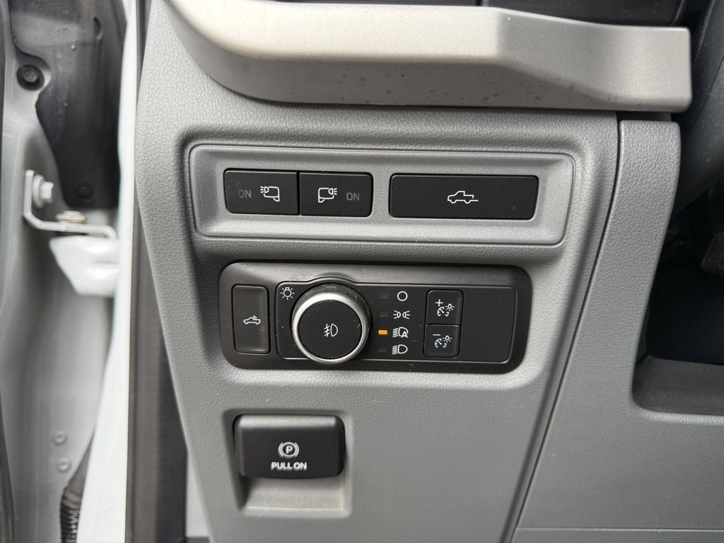 Certified 2022 Ford F150 XLT w/ Equipment Group 302A High image 15