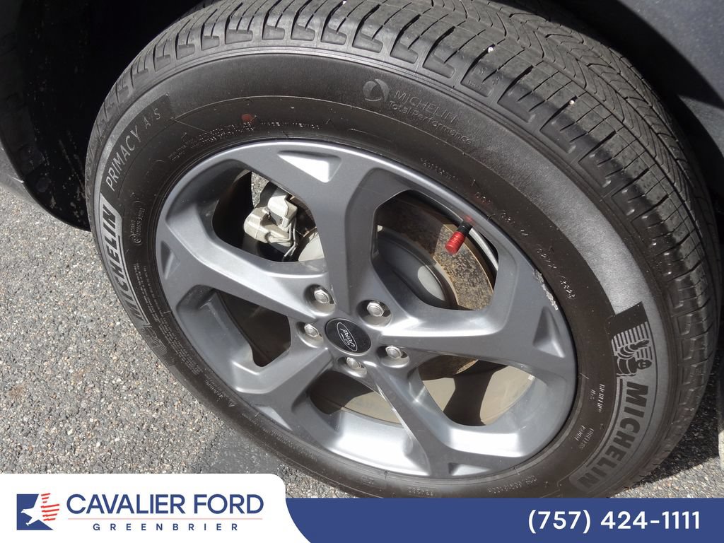 Certified 2023 Ford Escape ST-Line w/ Tech Pack #1 AWD/4WD image 13
