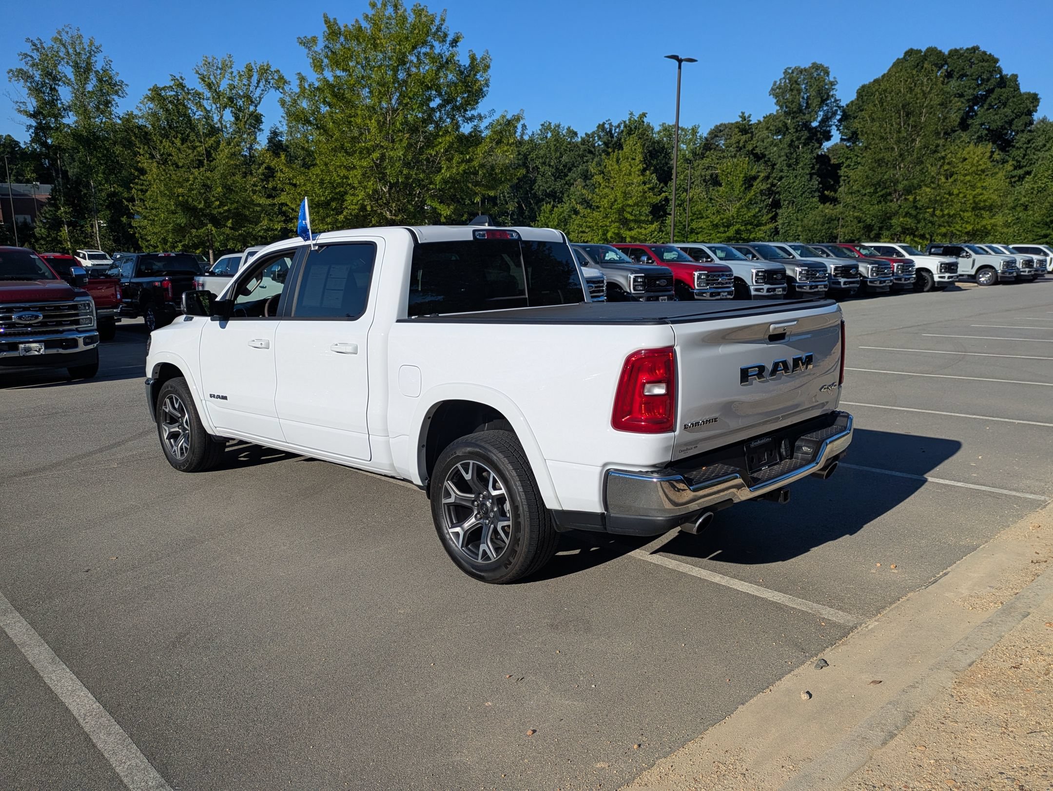Used 2025 RAM 1500 Laramie AWD/4WD image 6