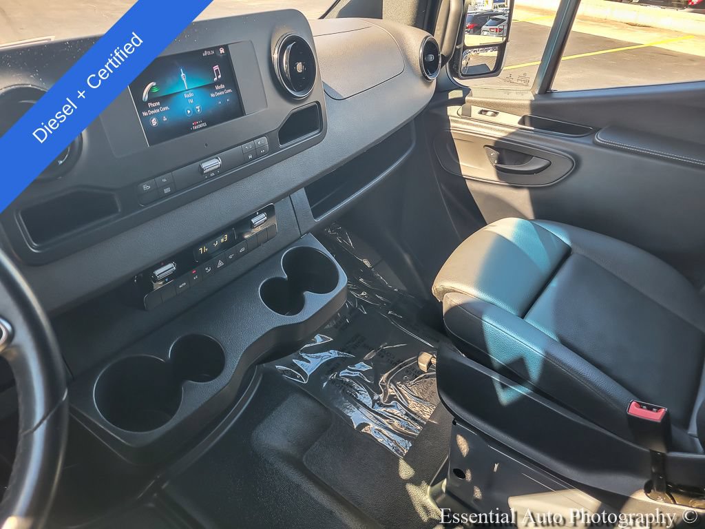 Used 2022 Mercedes-Benz Sprinter 2500 image 16