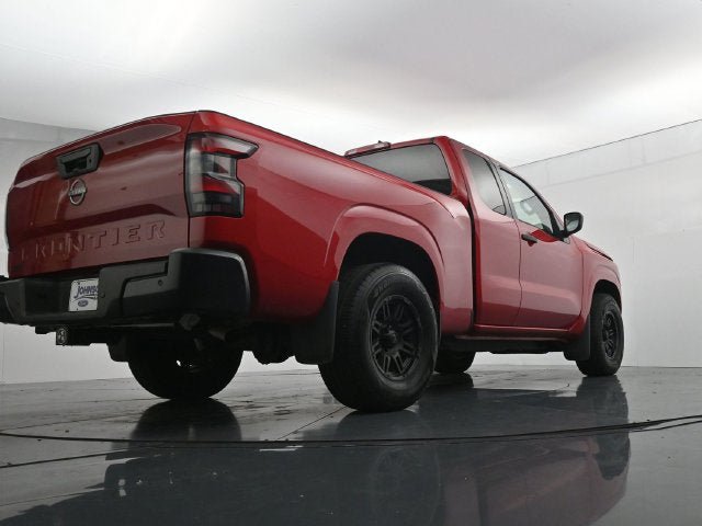 Used 2025 Nissan Frontier S RWD image 43