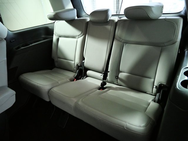 Certified 2025 Ford Expedition Active AWD/4WD image 15