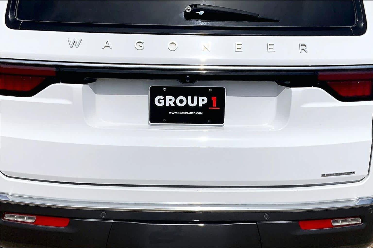 Used 2022 Jeep Wagoneer Series III w/ Premium Group I RWD image 31