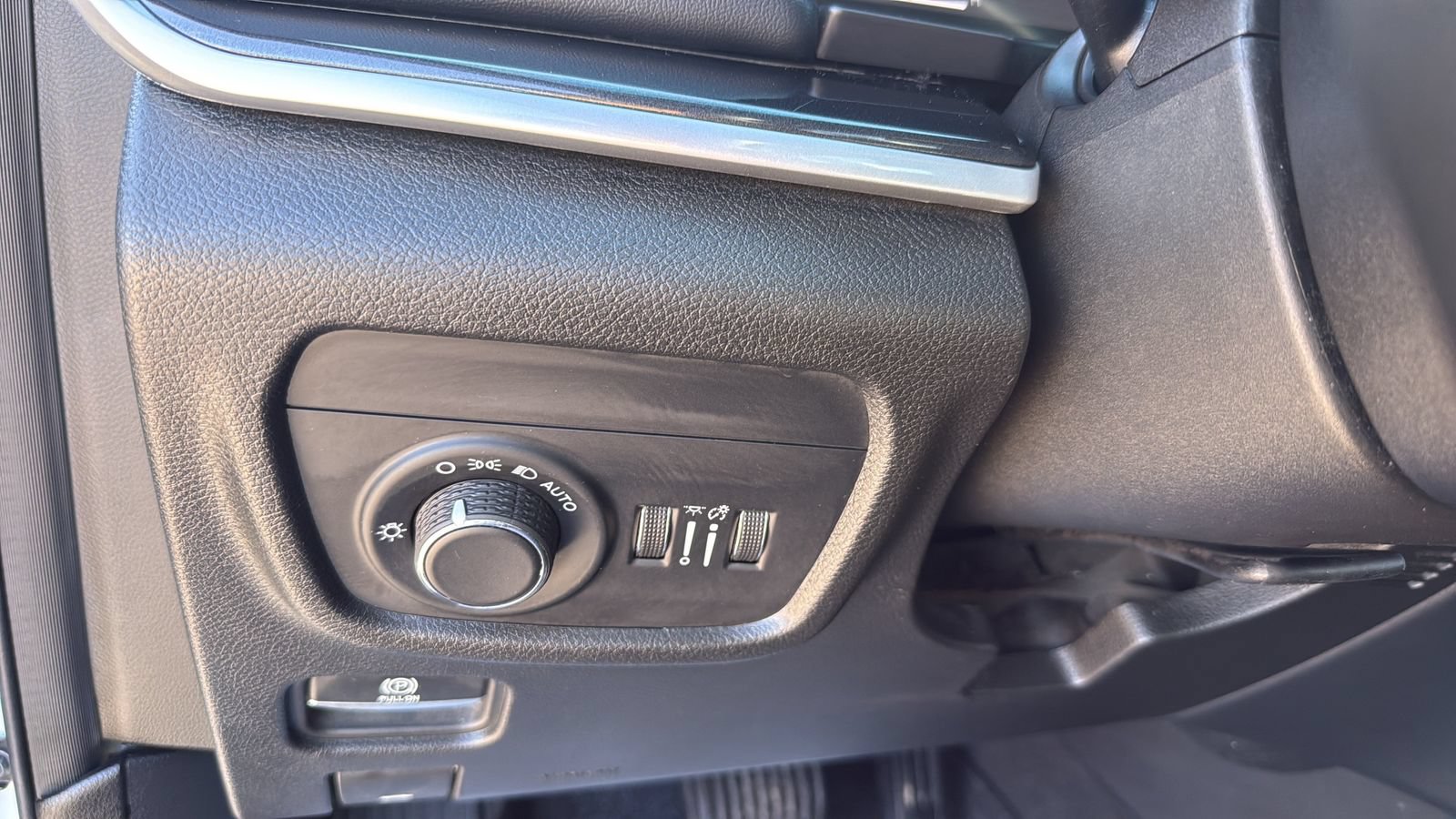 Used 2022 Jeep Grand Cherokee Altitude RWD image 17
