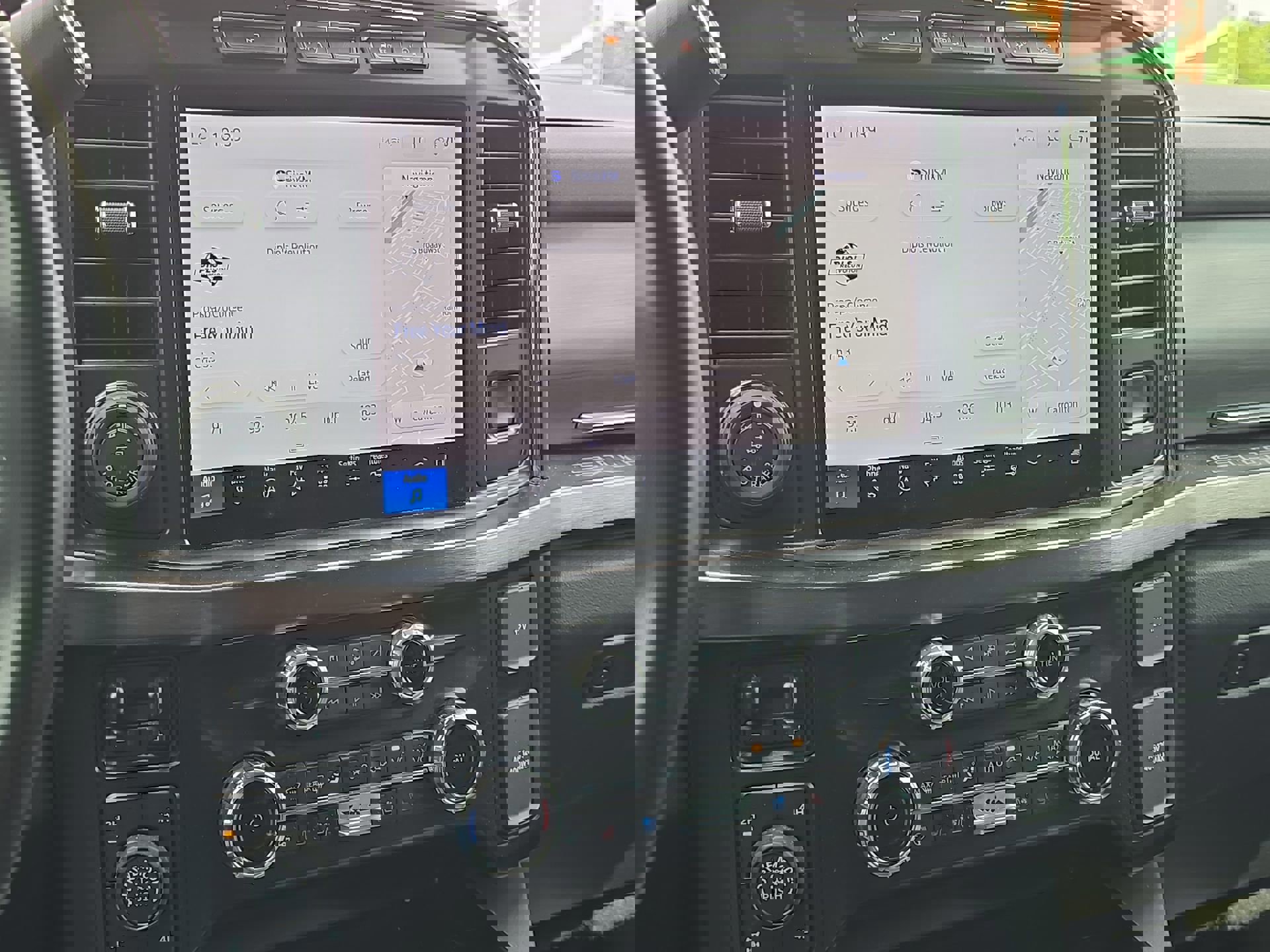 Certified 2024 Ford F250 Lariat w/ Lariat Ultimate Package AWD/4WD image 16