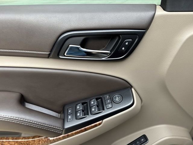 Used 2018 Chevrolet Suburban Premier image 21