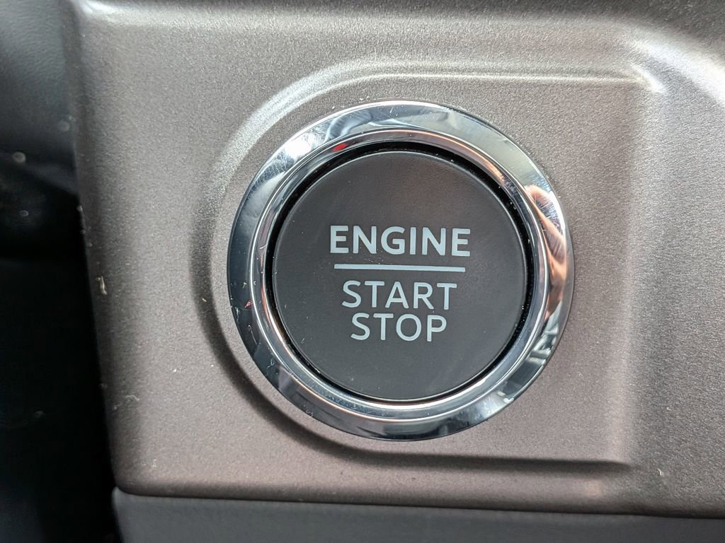 Certified 2024 Ford F150 XLT w/ Equipment Group 302A MID image 31