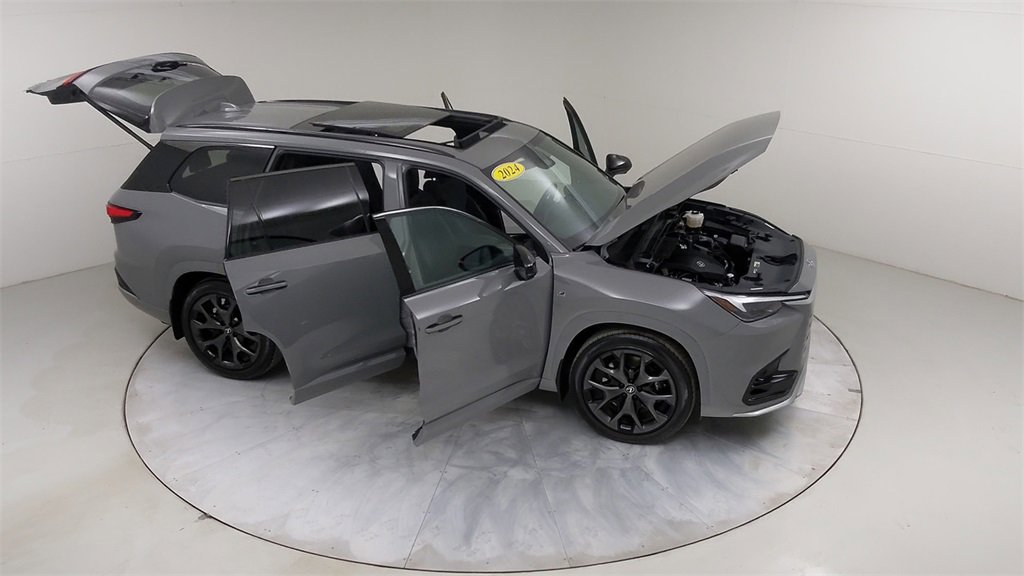 Used 2024 Lexus TX 500h AWD w/ Technology Package image 49