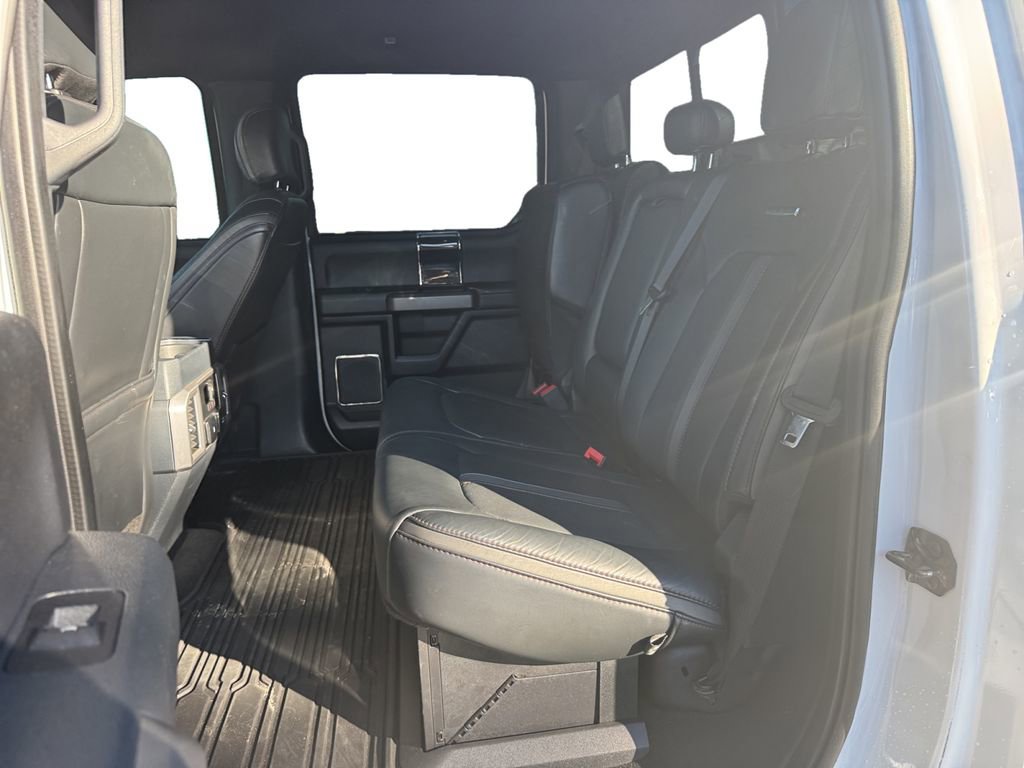 Certified 2022 Ford F450 Platinum w/ FX4 Off-Road Package image 18