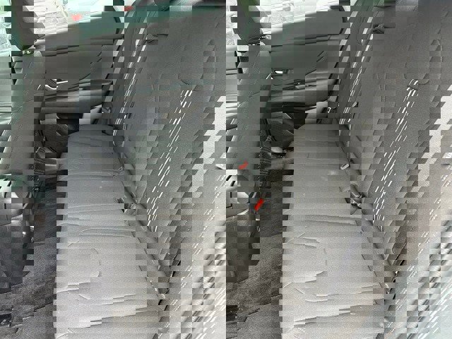 Used 2024 Hyundai Elantra SEL w/ Convenience Package image 12