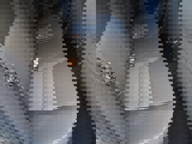 Used 2022 Nissan Sentra SV image 9