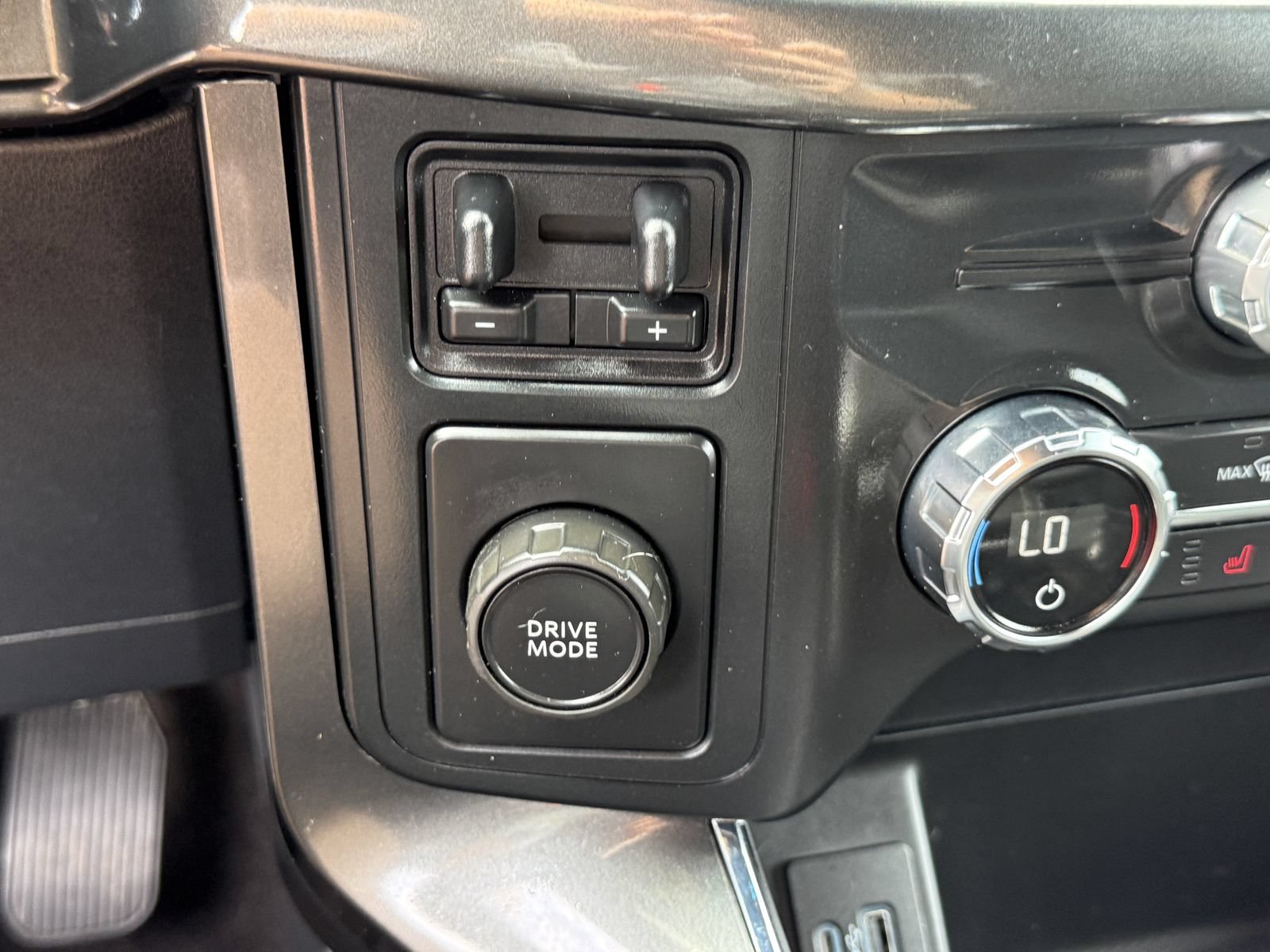 Certified 2021 Ford F150 XLT w/ Equipment Group 302A High RWD image 31
