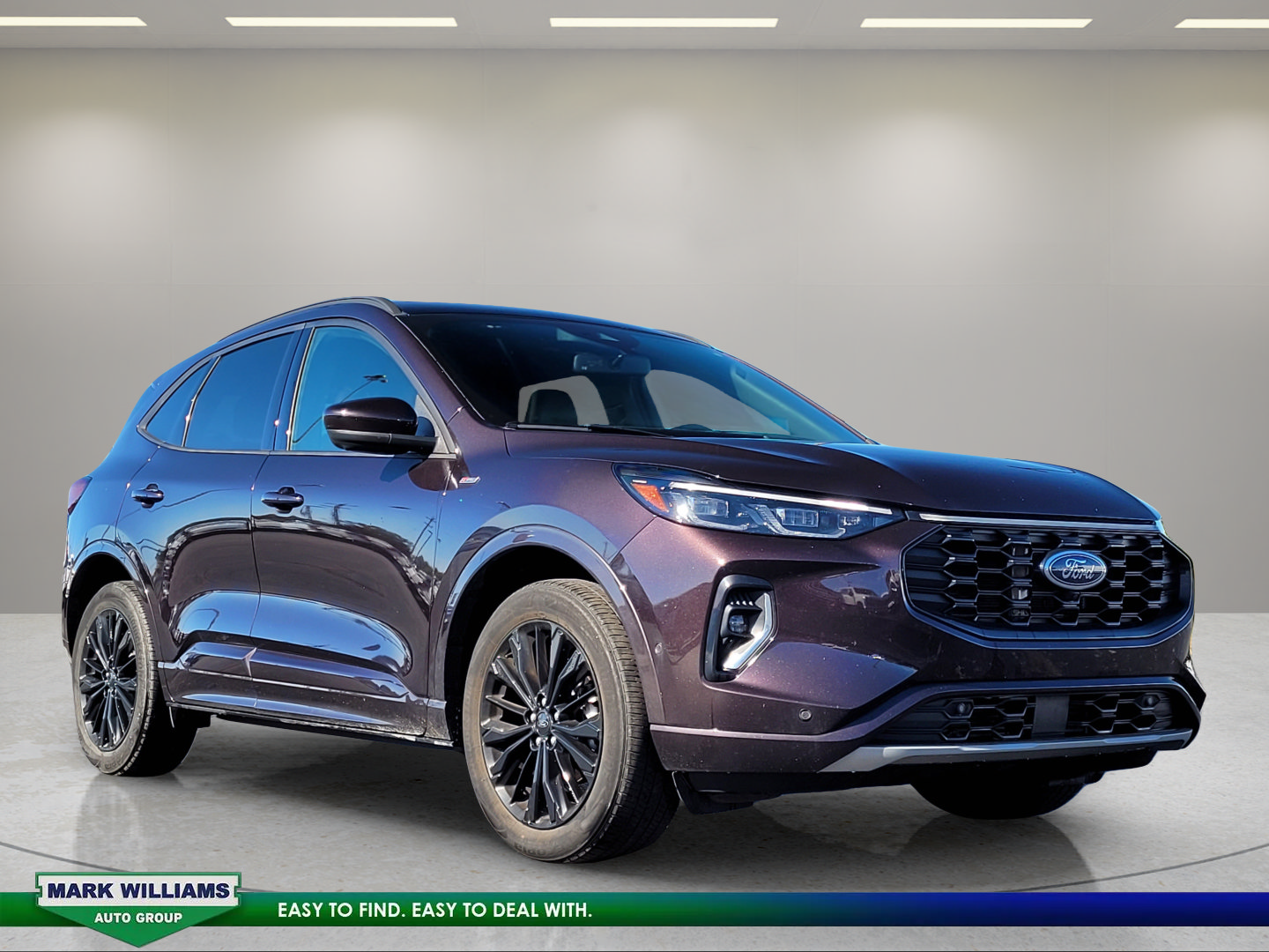 Certified 2023 Ford Escape ST-Line Elite w/ Premium Technology Package AWD/4WD image 1