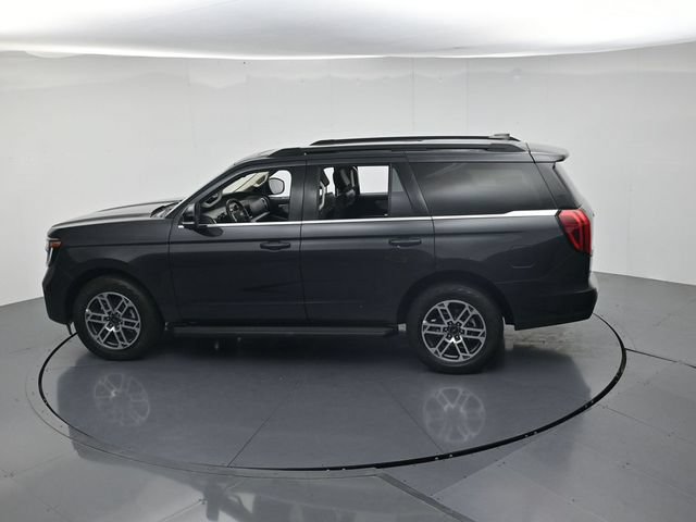 Certified 2025 Ford Expedition Active AWD/4WD image 53