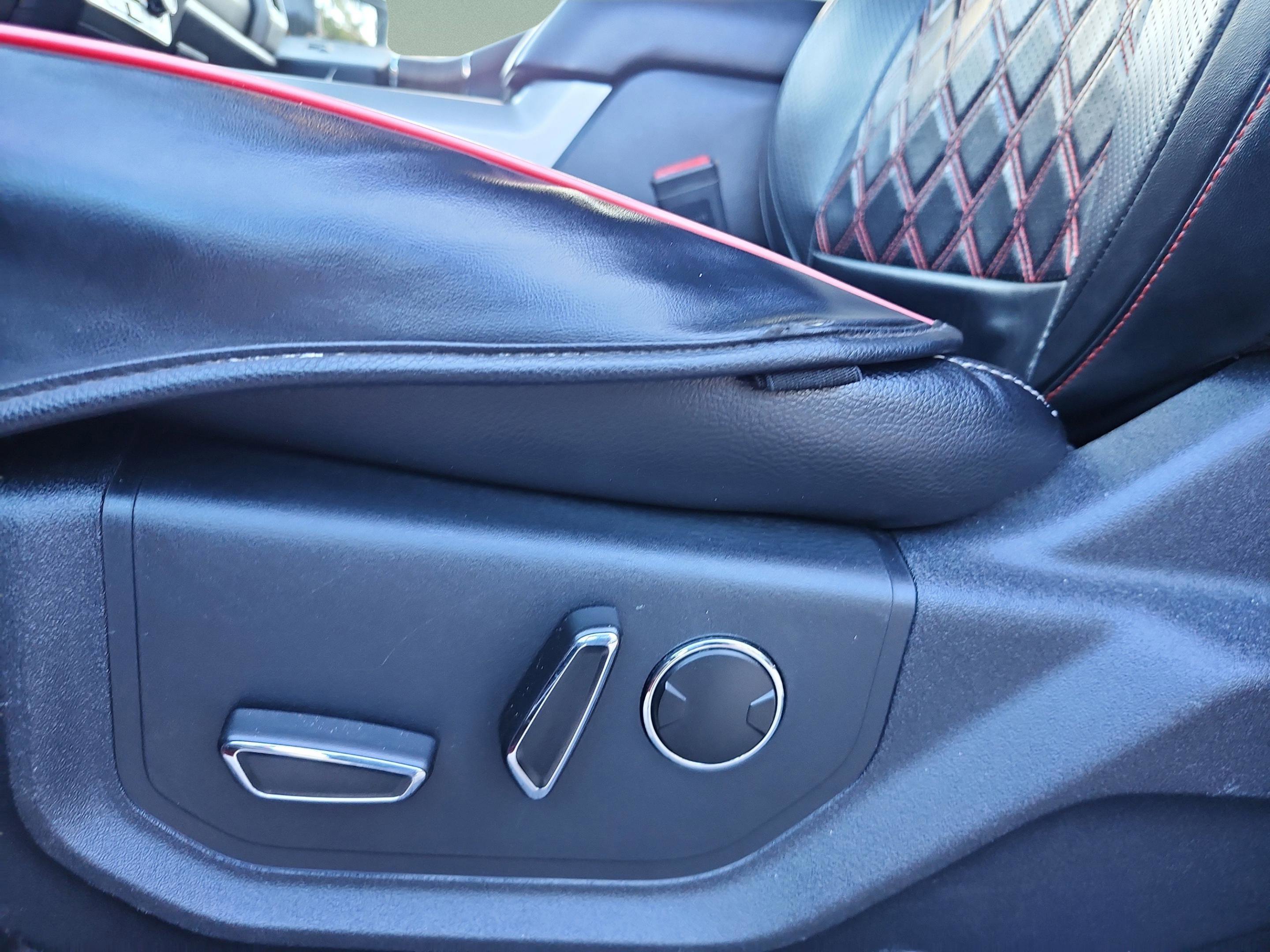 Certified 2019 Ford F250 Lariat w/ Tow Technology Bundle image 16