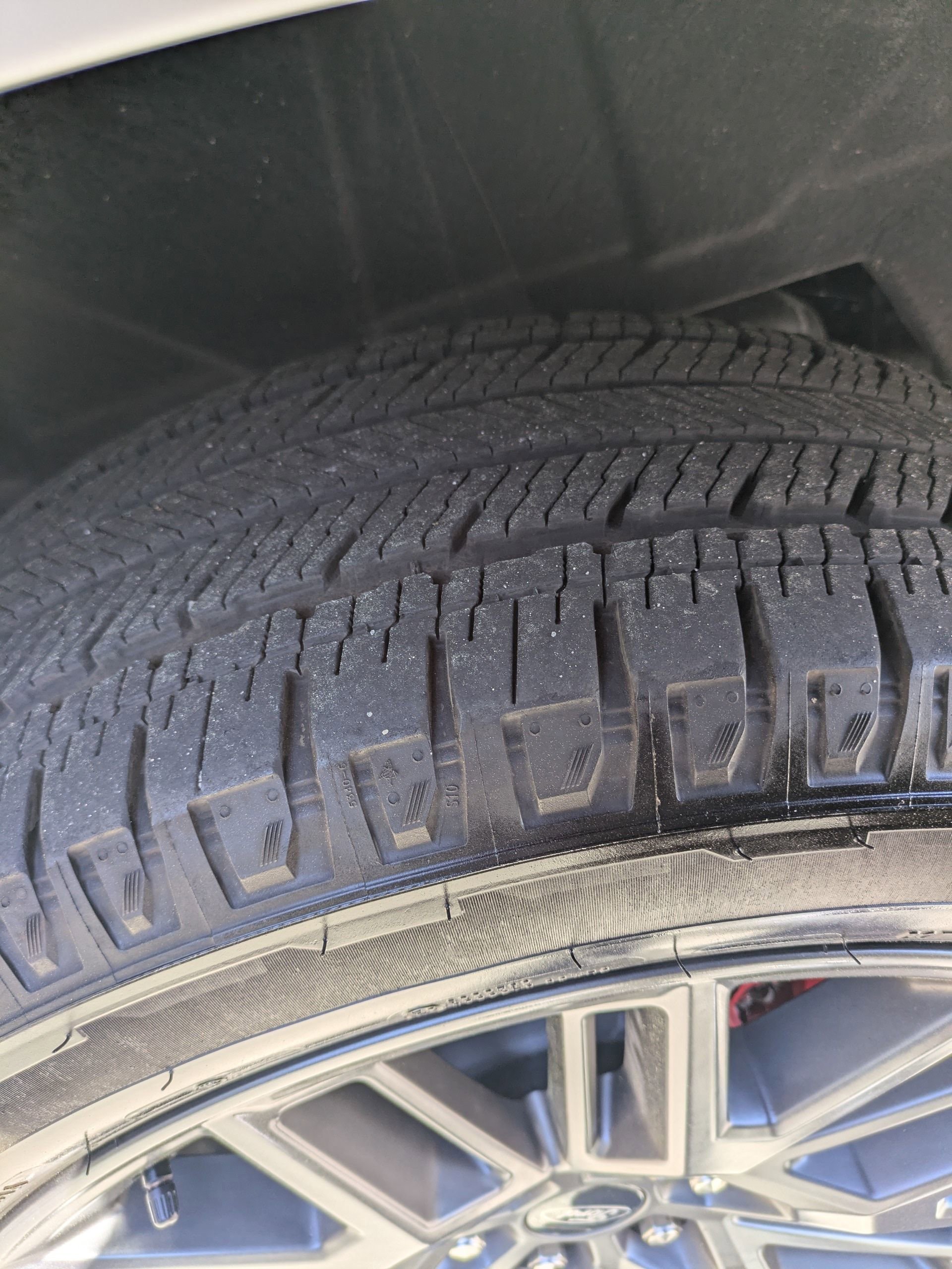 Certified 2025 Ford Expedition Platinum w/ Stealth Performance Package image 9