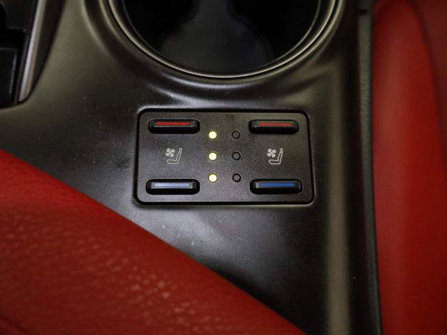 Used 2023 Toyota Camry XSE w/ Navigation Package FWD image 37