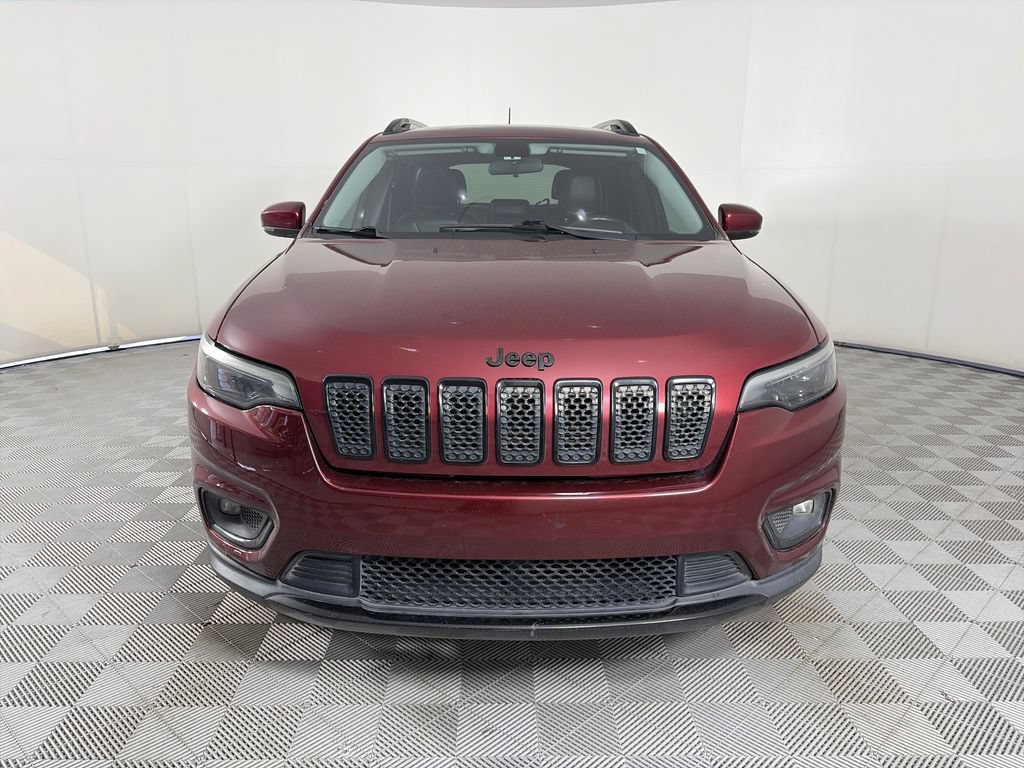 Used 2019 Jeep Cherokee Latitude Plus AWD/4WD image 2
