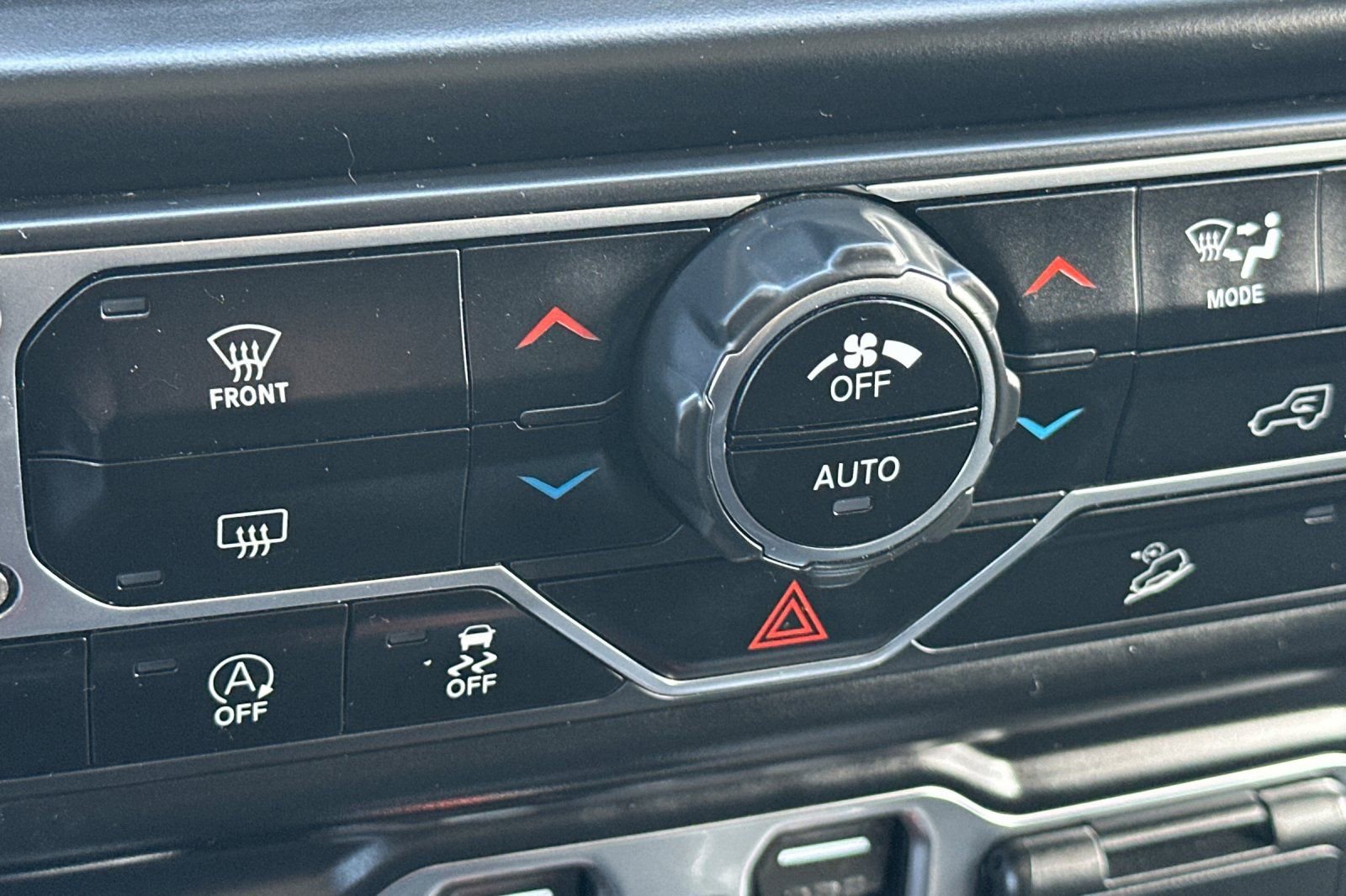 Used 2020 Jeep Wrangler Unlimited Sport S AWD/4WD image 29