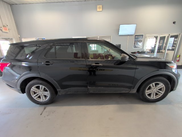 Certified 2022 Ford Explorer 4WD image 6