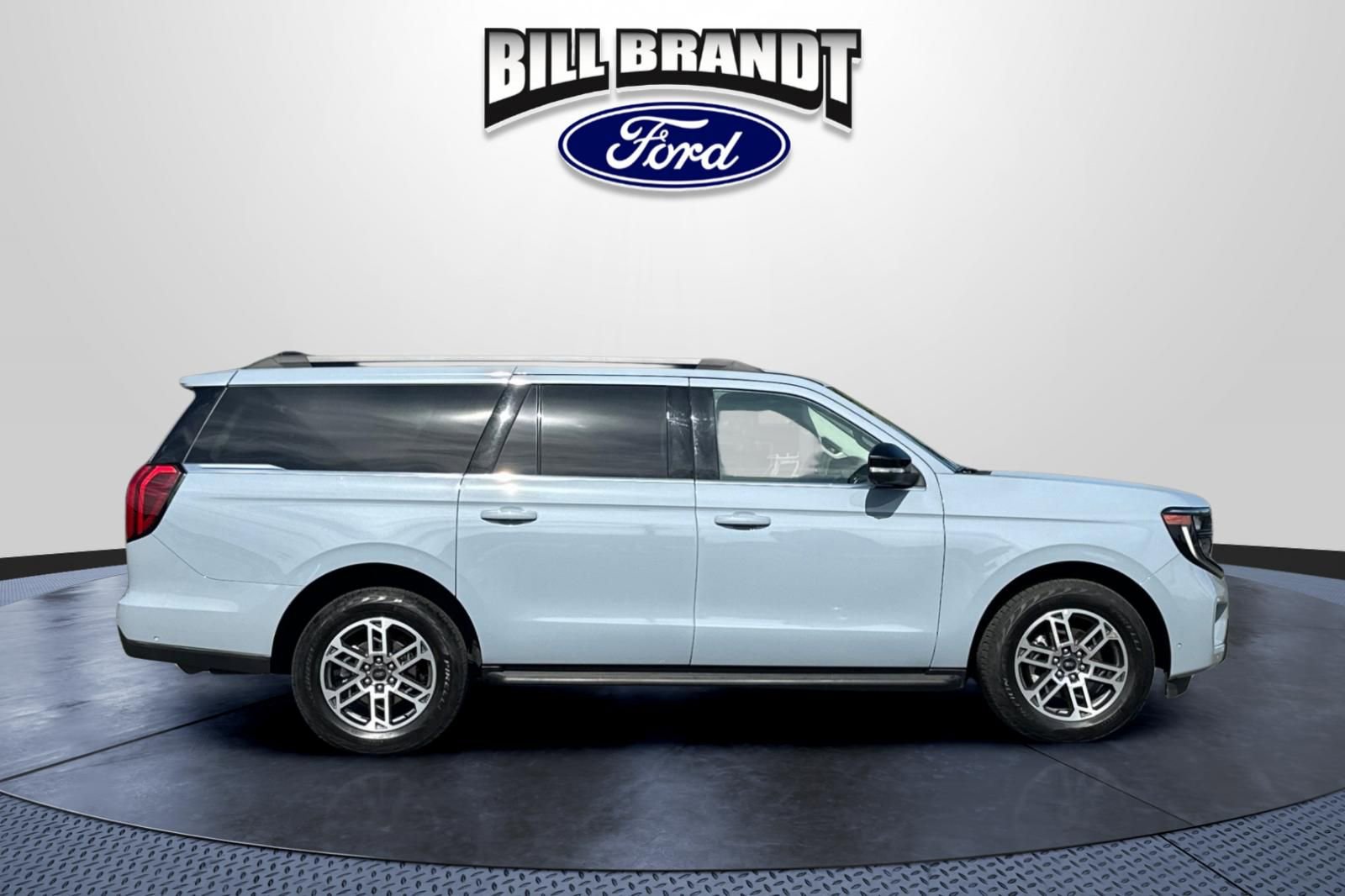 Certified 2025 Ford Expedition Max Active AWD/4WD image 2
