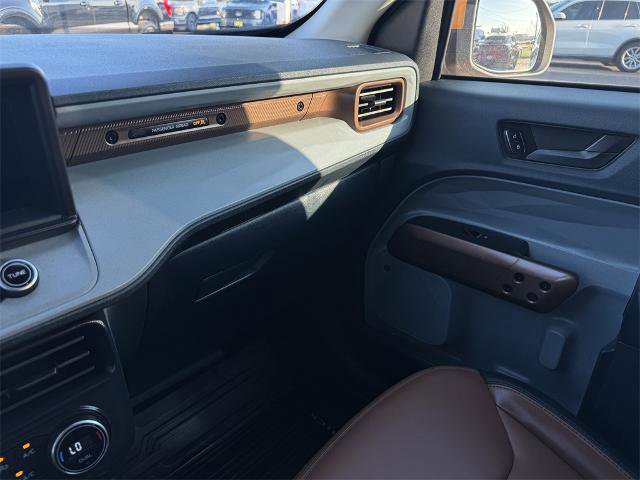 Certified 2022 Ford Maverick Lariat w/ Lariat Luxury Package image 29