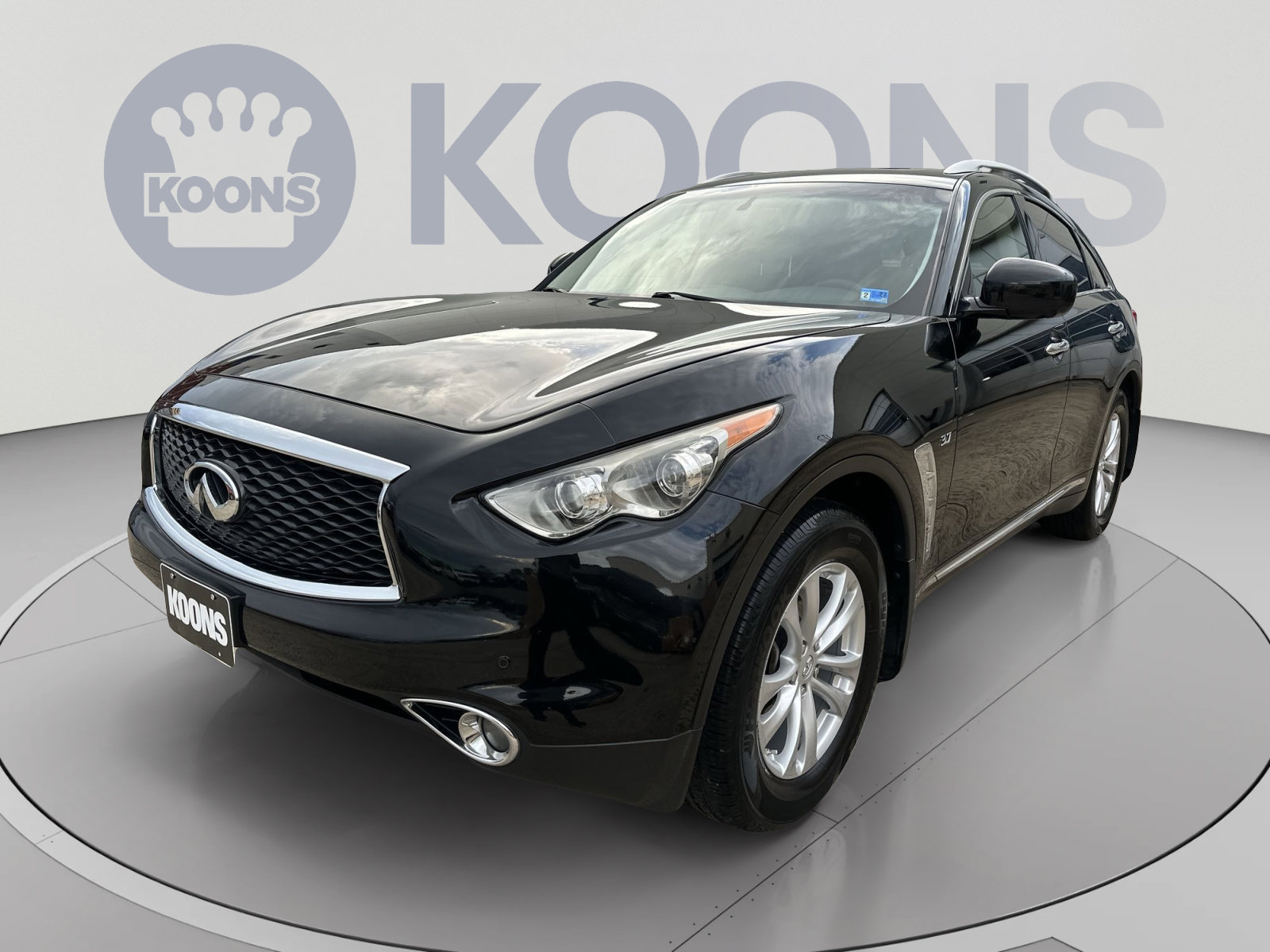 Used 2017 INFINITI QX70 AWD w/ Premium Package image 1