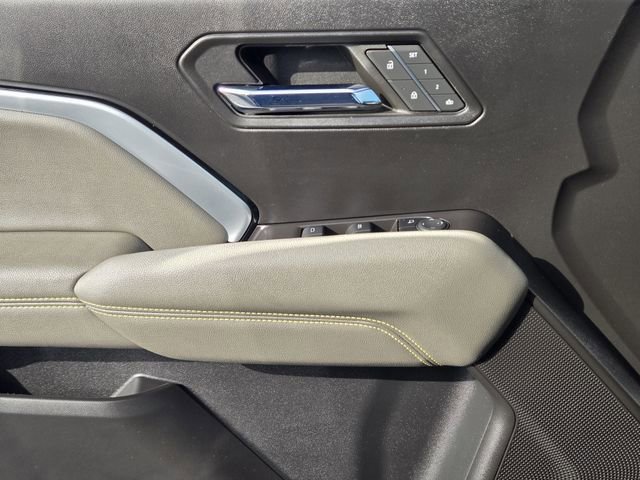 Used 2024 Chevrolet Colorado ZR2 w/ ZR2 Convenience Package III image 21