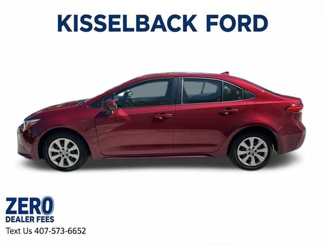 Used 2025 Toyota Corolla LE FWD image 7